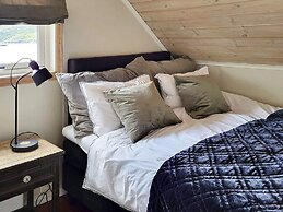 8 Person Holiday Home in Midsund