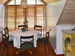 8 Person Holiday Home in Midsund