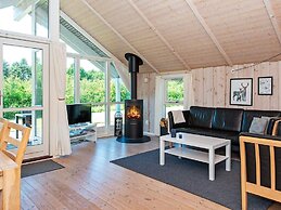 6 Person Holiday Home in Toftlund