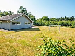 6 Person Holiday Home in Toftlund