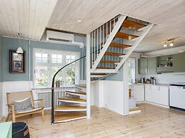6 Person Holiday Home in Ebeltoft