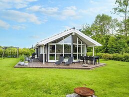 6 Person Holiday Home in Juelsminde