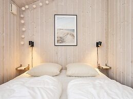 6 Person Holiday Home in Juelsminde