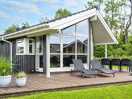 6 Person Holiday Home in Juelsminde