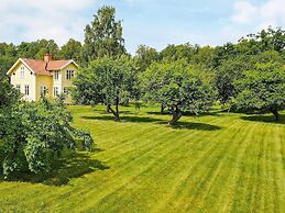 6 Person Holiday Home in Nykvarn-by Traum