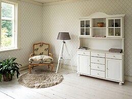 6 Person Holiday Home in Nykvarn-by Traum