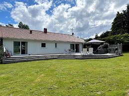 6 Person Holiday Home in Myggenas-by Traum