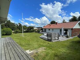 6 Person Holiday Home in Myggenas-by Traum