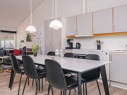 6 Person Holiday Home in Aabenraa-by Traum