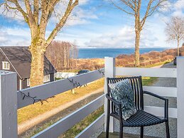 6 Person Holiday Home in Aabenraa-by Traum