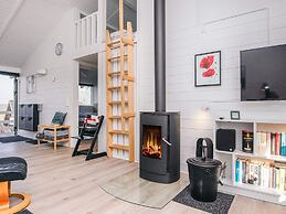 6 Person Holiday Home in Aabenraa-by Traum