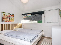 6 Person Holiday Home in Aabenraa-by Traum