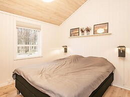 5 Person Holiday Home in Jerup-by Traum