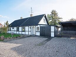 8 Person Holiday Home in Sakskobing