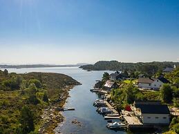 6 Person Holiday Home in Torangsvag-by Traum