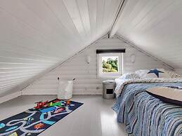 6 Person Holiday Home in Torangsvag-by Traum