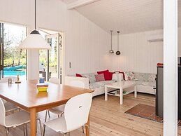6 Person Holiday Home in Ebeltoft