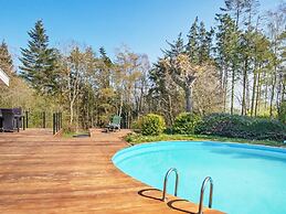 6 Person Holiday Home in Ebeltoft