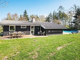 6 Person Holiday Home in Ebeltoft