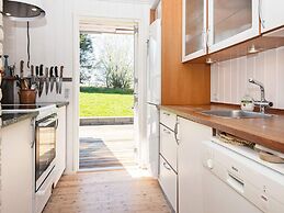 6 Person Holiday Home in Ebeltoft