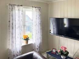 6 Person Holiday Home in Hernar-by Traum