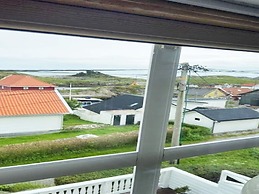 6 Person Holiday Home in Hernar-by Traum