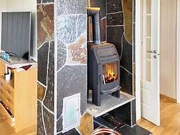 6 Person Holiday Home in Hernar-by Traum