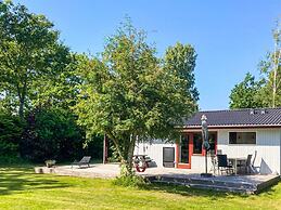 6 Person Holiday Home in Grenaa