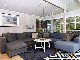 8 Person Holiday Home in Ronde