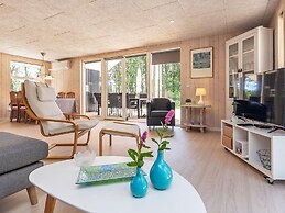 6 Person Holiday Home in Laeso-by Traum