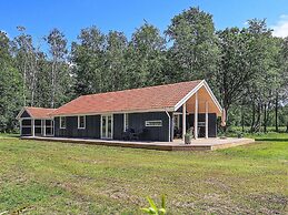 6 Person Holiday Home in Laeso-by Traum