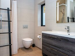 6 Person Holiday Home in Hovborg