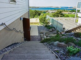4 Person Holiday Home in Bovallstrand-by Traum