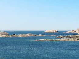 4 Person Holiday Home in Bovallstrand-by Traum