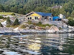 8 Person Holiday Home in Korssund-by Traum