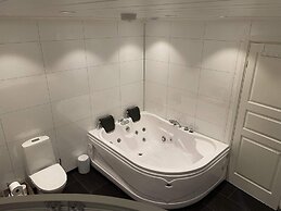 8 Person Holiday Home in Korssund-by Traum