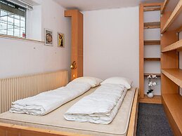 9 Person Holiday Home in Hojer