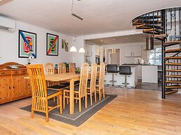 9 Person Holiday Home in Hojer