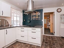 9 Person Holiday Home in Hojer