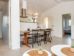 Renovated Retreat in Hejlsminde-by Traum