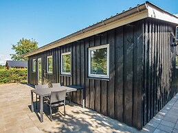 Renovated Retreat in Hejlsminde-by Traum