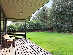 6 Person Holiday Home in Oster Assels