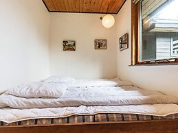 6 Person Holiday Home in Oster Assels