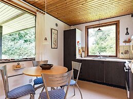 6 Person Holiday Home in Oster Assels