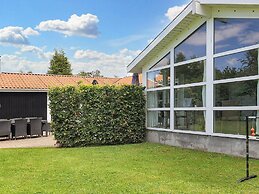 14 Person Holiday Home in Vaeggerlose