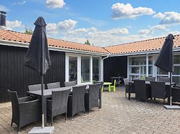 14 Person Holiday Home in Vaeggerlose