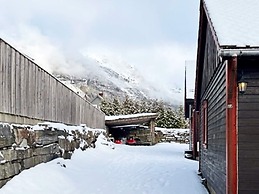 4 Person Holiday Home in Skulestadmo