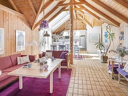 10 Person Holiday Home in Fjerritslev-by Traum