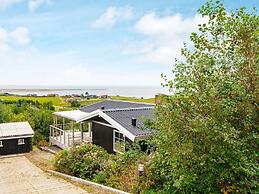 6 Person Holiday Home in Lemvig