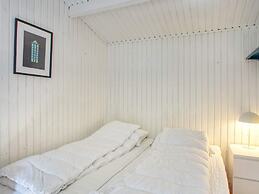 6 Person Holiday Home in Hojby